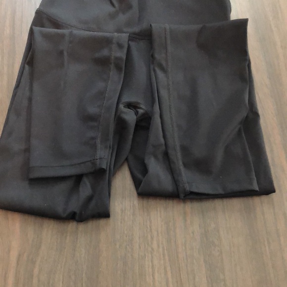 Black size 4 leggings 27” length - Picture 5 of 8